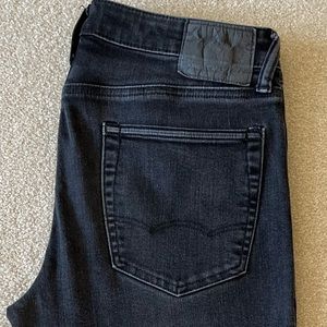 Men’s American Eagle Slim 32 x 30 Jeans